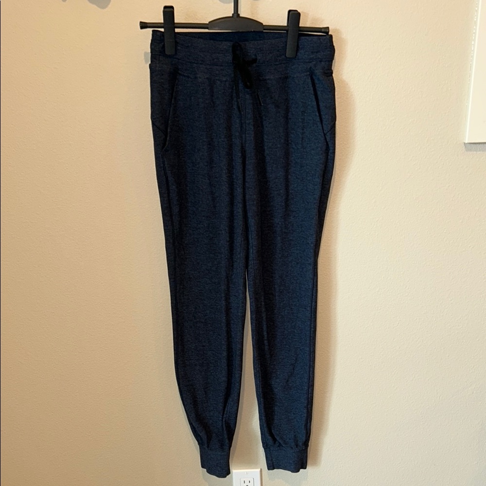 LULULEMON "READY TO RULU" SWEAT WICKING JOGGERS SIZE 4 *29" INSEAM